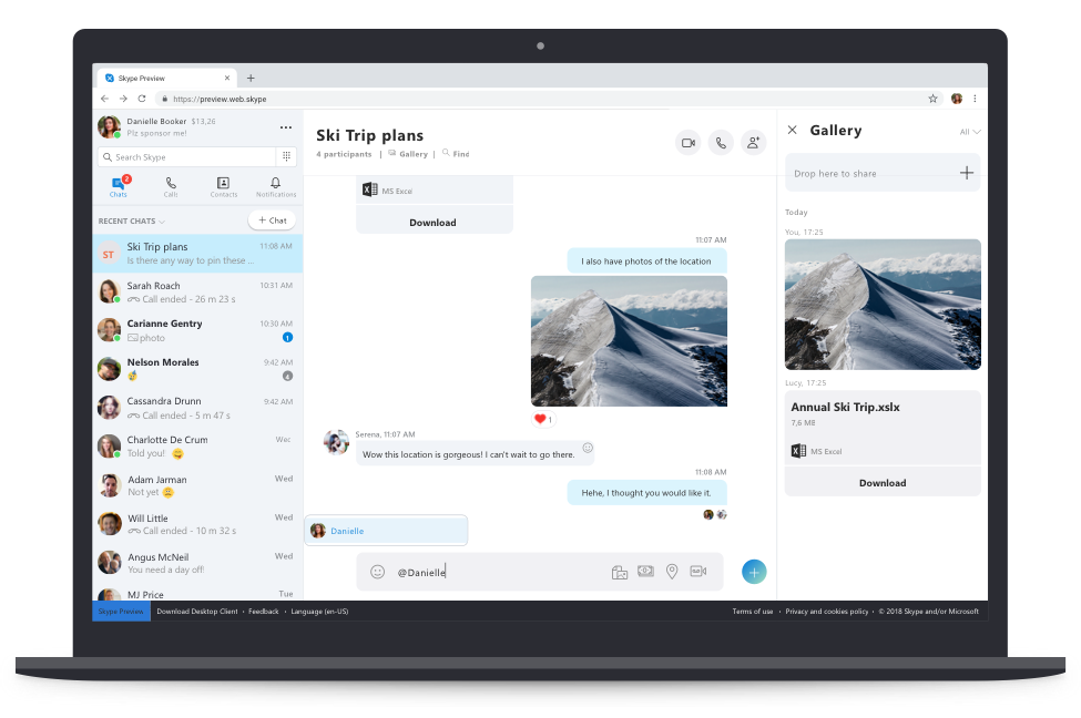 Schermata chat Skype su computer portatile